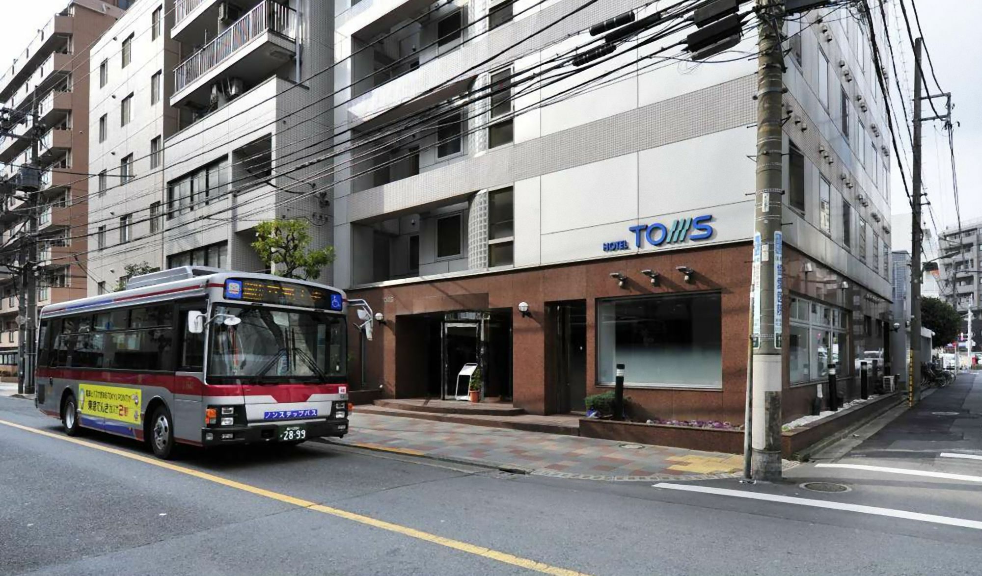 Hotel Toms Tokyo Bagian luar foto